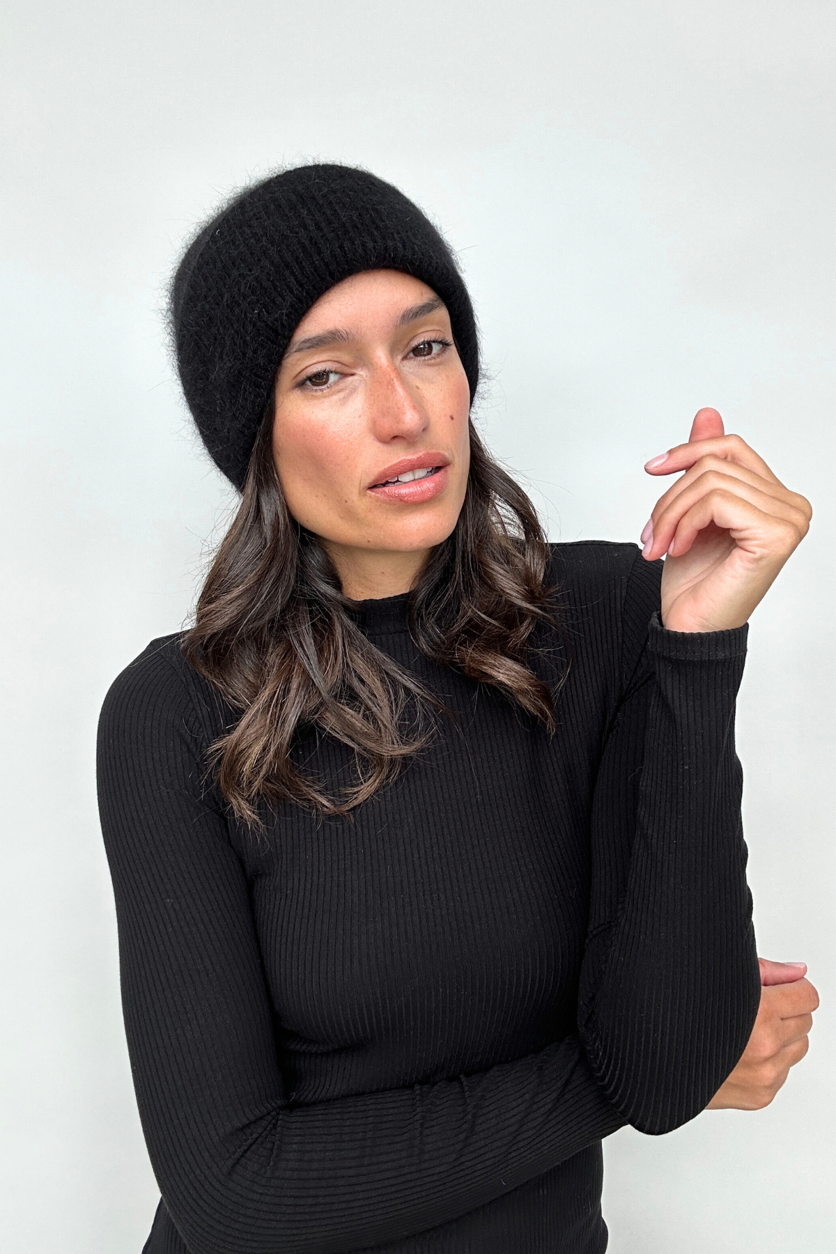 Angora Beanie Black